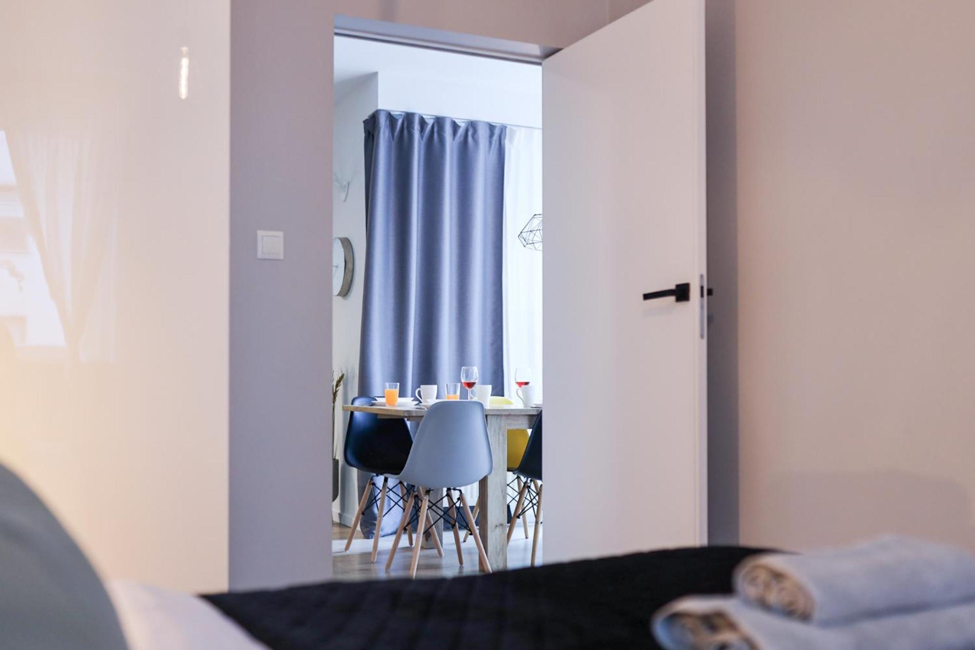 Six Dreams Spot Apartment *